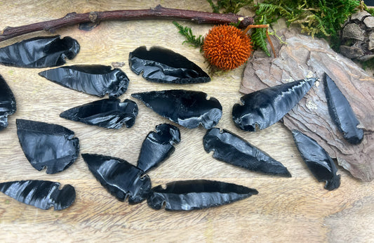 Obsidian Pfeilspitzen, Flintknapping (Handgeschlagen)